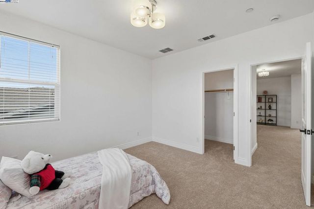 574 Mandevilla Dr, Brentwood, CA 94513