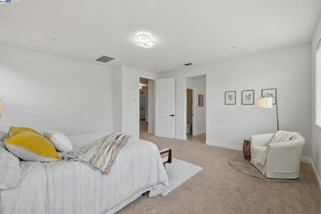 574 Mandevilla Dr, Brentwood, CA 94513