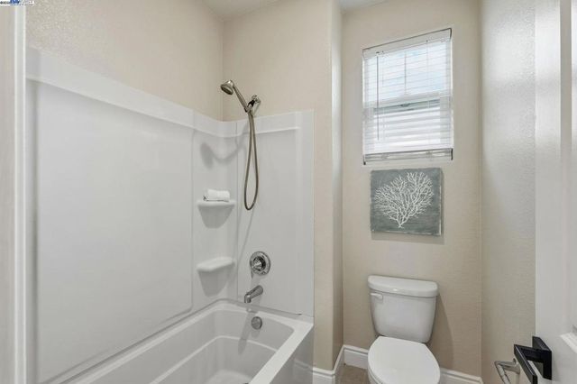 574 Mandevilla Dr, Brentwood, CA 94513