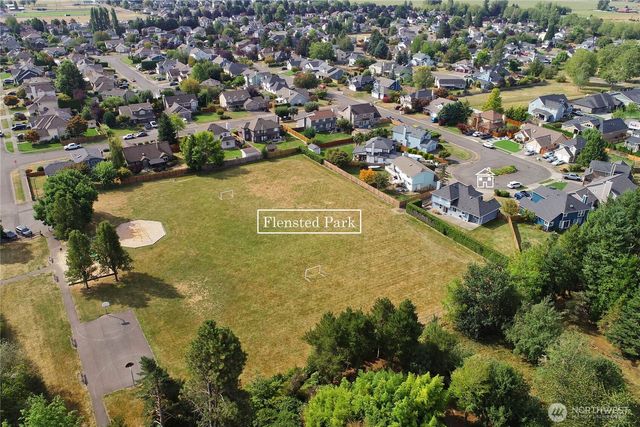 709 Victor Street, Enumclaw, WA 98022