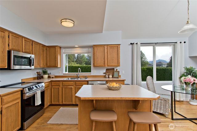 709 Victor Street, Enumclaw, WA 98022
