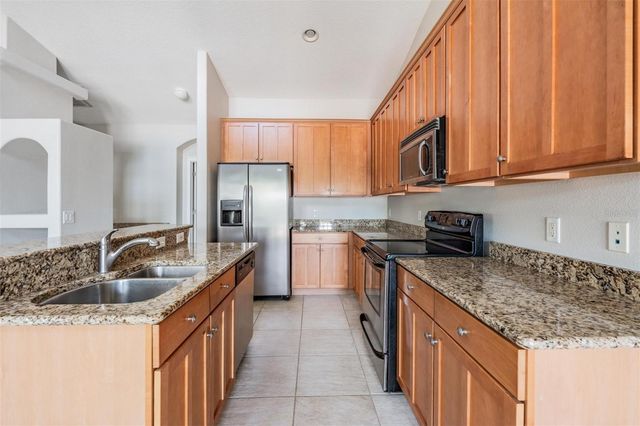 6008 FISHHAWK CROSSING BOULEVARD 6008, Lithia, FL 33547