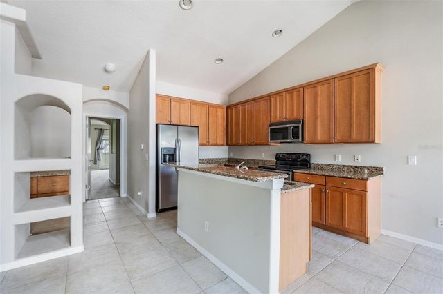 6008 FISHHAWK CROSSING BOULEVARD 6008, Lithia, FL 33547