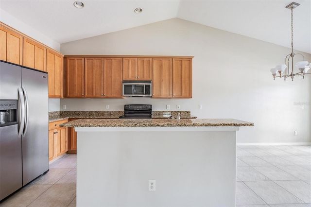 6008 FISHHAWK CROSSING BOULEVARD 6008, Lithia, FL 33547