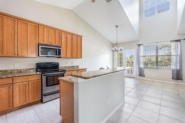 6008 FISHHAWK CROSSING BOULEVARD 6008, Lithia, FL 33547