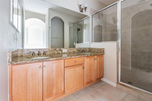 6008 FISHHAWK CROSSING BOULEVARD 6008, Lithia, FL 33547