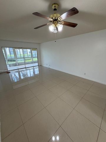 200 S Waterway Drive S 107, Lantana, FL 33462