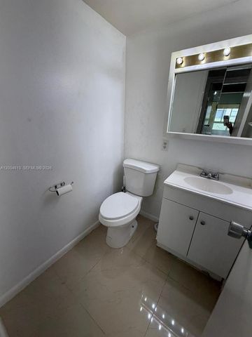 200 S Waterway Drive S 107, Lantana, FL 33462