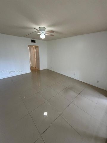200 S Waterway Drive S 107, Lantana, FL 33462