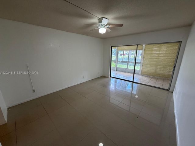 200 S Waterway Drive S 107, Lantana, FL 33462