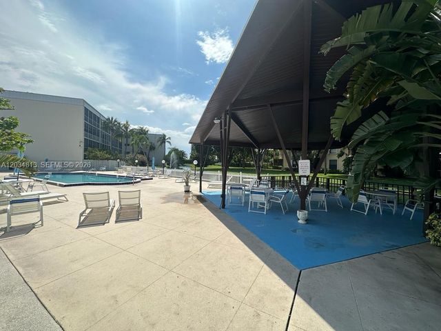 200 S Waterway Drive S 107, Lantana, FL 33462