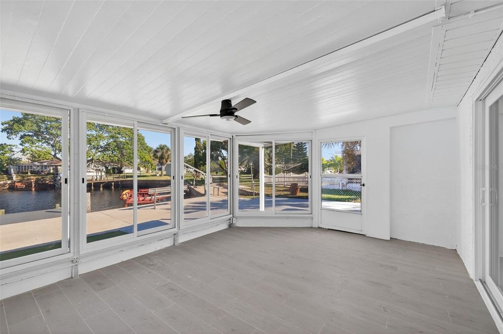 Image 12 of property listing at 12734 2ND ISLE, Hudson, FL 34667