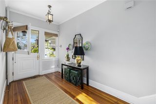 30 Bull Street, Newport, RI 02840