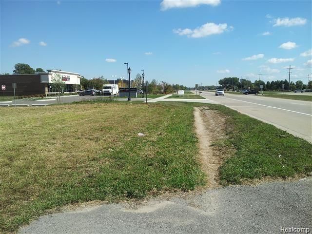 46660 Michigan Avenue, Canton, MI 48188