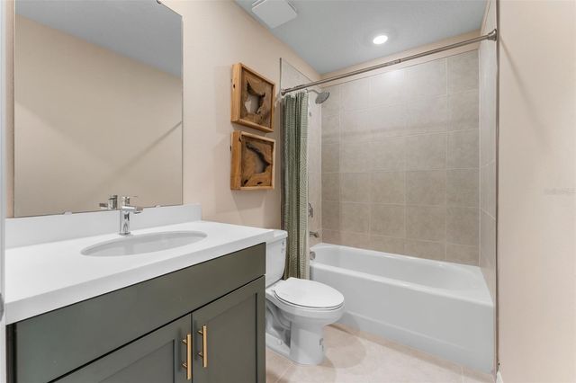 726 BLISSFUL GARDENS WAY, Apopka, FL 32703