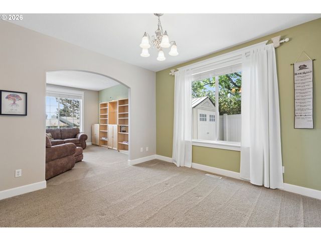 2657 Nw IVY St, Camas, WA 98607