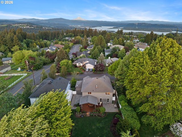 2657 Nw IVY St, Camas, WA 98607
