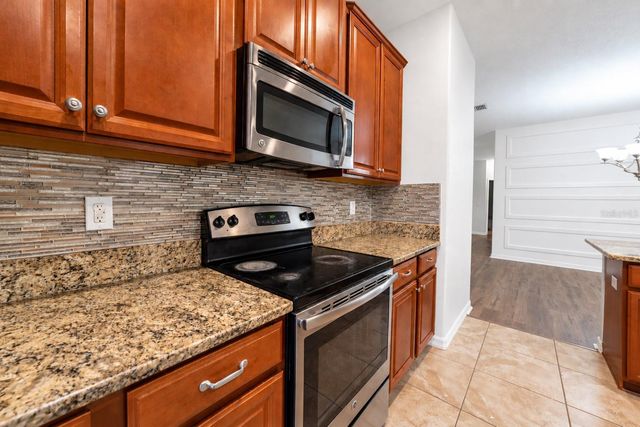 16716 MYRTLE SAND DRIVE, Wimauma, FL 33598