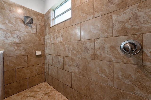 16716 MYRTLE SAND DRIVE, Wimauma, FL 33598