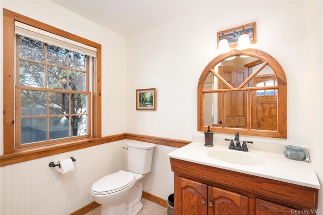 299 Baxtertown Road, Fishkill, NY 12524
