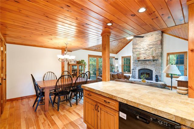 299 Baxtertown Road, Fishkill, NY 12524