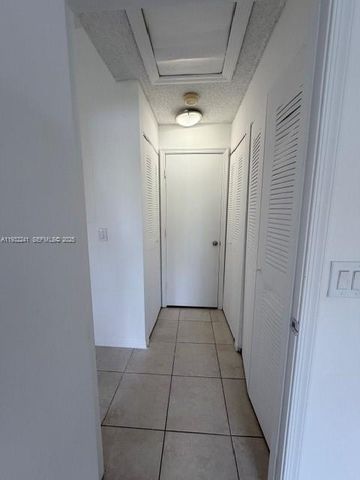 3650 N 56th Ave 516, Hollywood, FL 33021