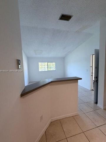 3650 N 56th Ave 516, Hollywood, FL 33021