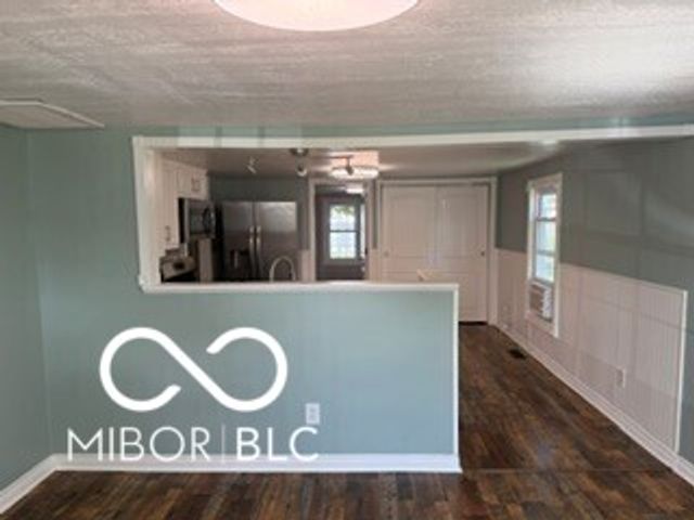 929 N Carver Street, Greensburg, IN 47240