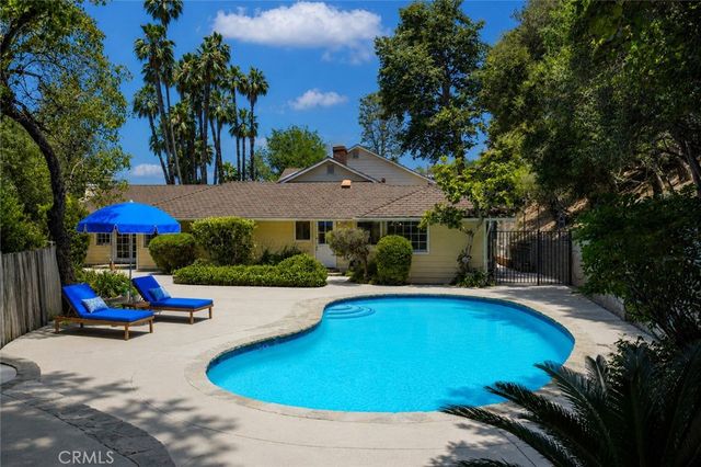 14934 Stonesboro, Sherman Oaks, CA 91403