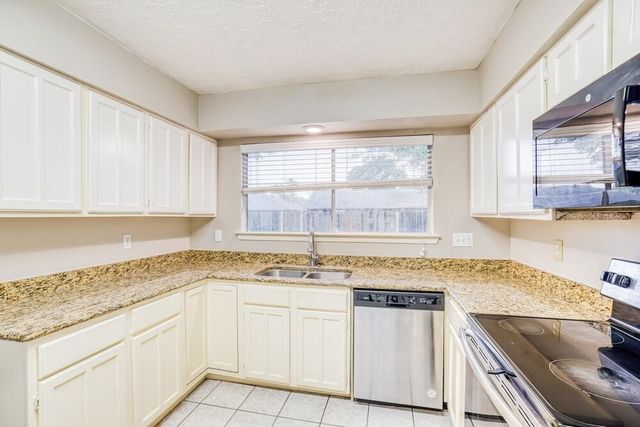20115 Woodhall Lane, Humble, TX 77338