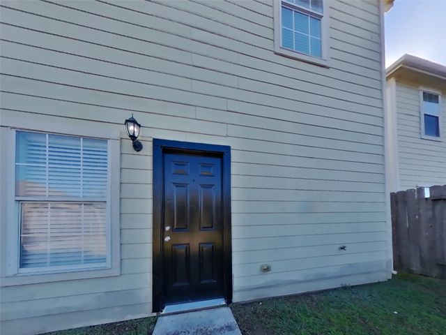 11335 Carla Street, Houston, TX 77076