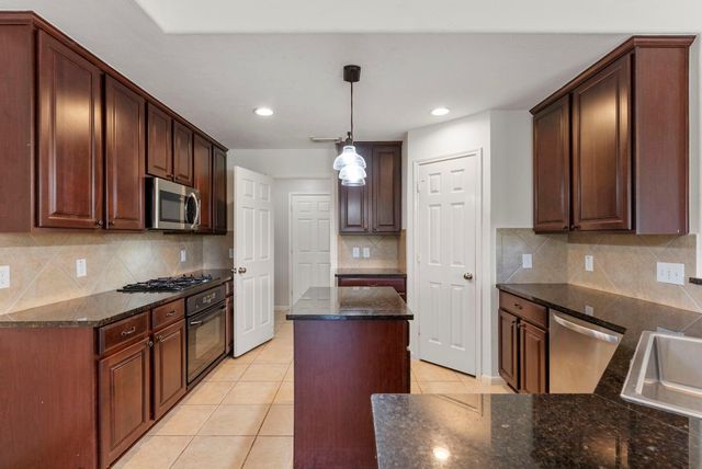 4418 Bridgestone Cedar Drive, Spring, TX 77388