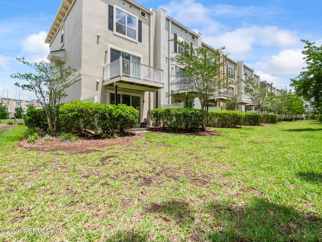 4472 CONGRESSIONAL Drive, Jacksonville, FL 32246