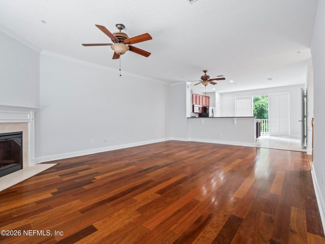 4472 CONGRESSIONAL Drive, Jacksonville, FL 32246