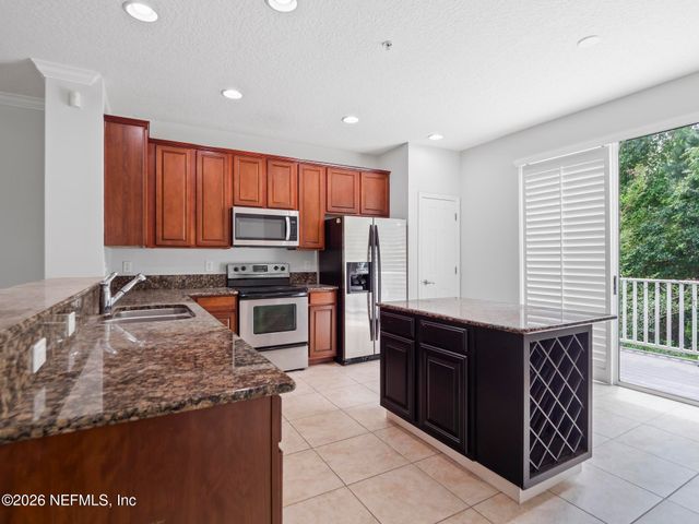 4472 CONGRESSIONAL Drive, Jacksonville, FL 32246