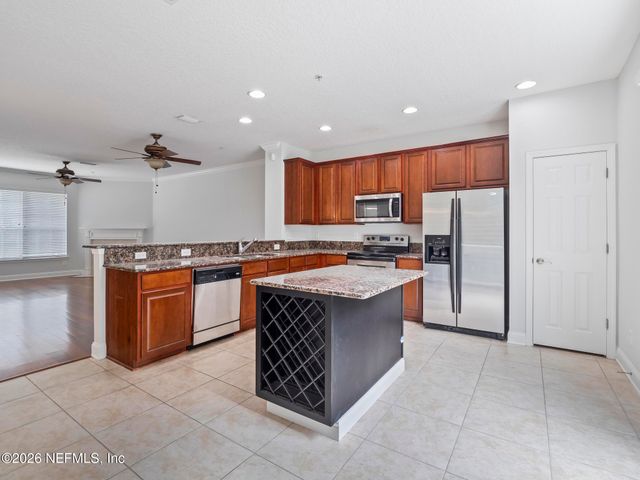 4472 CONGRESSIONAL Drive, Jacksonville, FL 32246