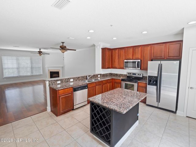 4472 CONGRESSIONAL Drive, Jacksonville, FL 32246