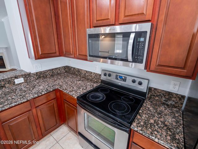 4472 CONGRESSIONAL Drive, Jacksonville, FL 32246