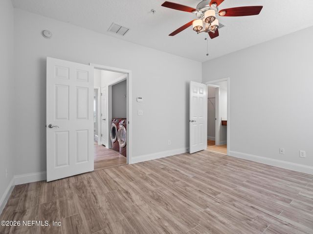 4472 CONGRESSIONAL Drive, Jacksonville, FL 32246