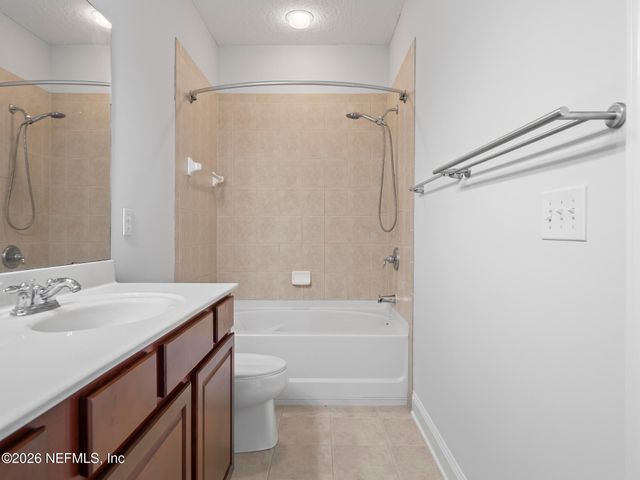 4472 CONGRESSIONAL Drive, Jacksonville, FL 32246