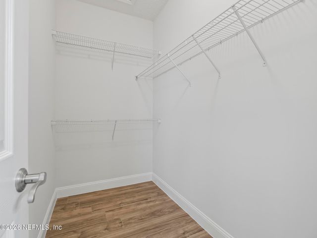 4472 CONGRESSIONAL Drive, Jacksonville, FL 32246