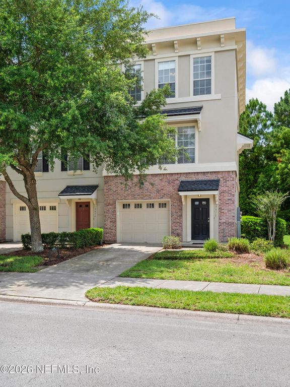 4472 CONGRESSIONAL Drive, Jacksonville, FL 32246