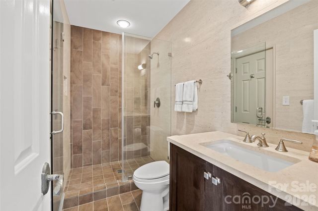5411 Mirabell Road, Charlotte, NC 28226