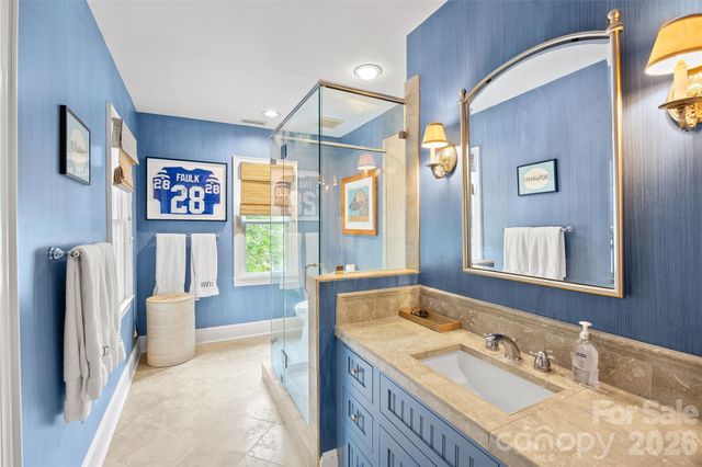 5411 Mirabell Road, Charlotte, NC 28226