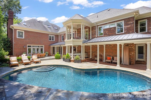 5411 Mirabell Road, Charlotte, NC 28226