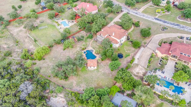 714 Ruidosa Downs, Helotes, TX 78023