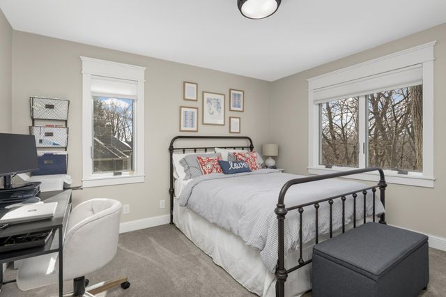 5250 Saint Albans Bay Road, Excelsior, MN 55331