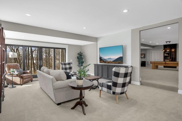 5250 Saint Albans Bay Road, Excelsior, MN 55331