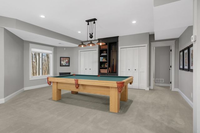 5250 Saint Albans Bay Road, Excelsior, MN 55331