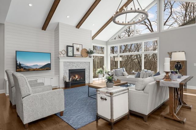 5250 Saint Albans Bay Road, Excelsior, MN 55331